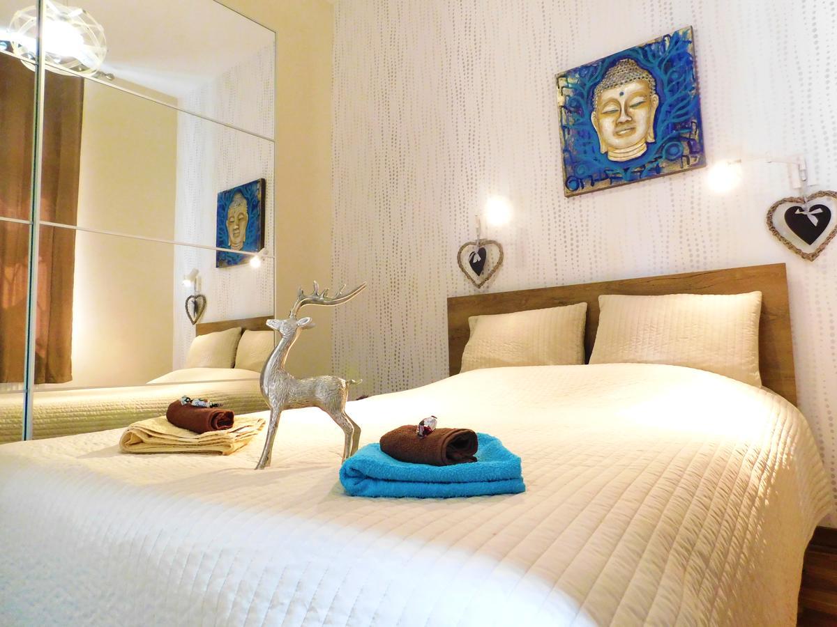Wonder Deer Luxury Apartment At The Opera Self Check-In Budapest Exteriör bild