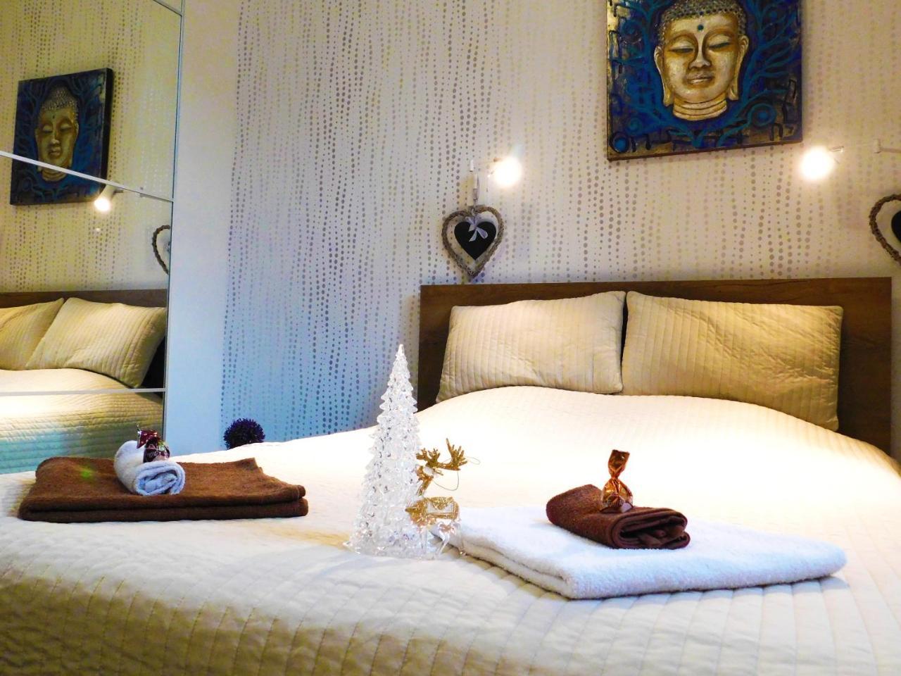 Wonder Deer Luxury Apartment At The Opera Self Check-In Budapest Exteriör bild